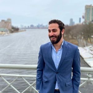 Meet your Posher, Raymond joseph